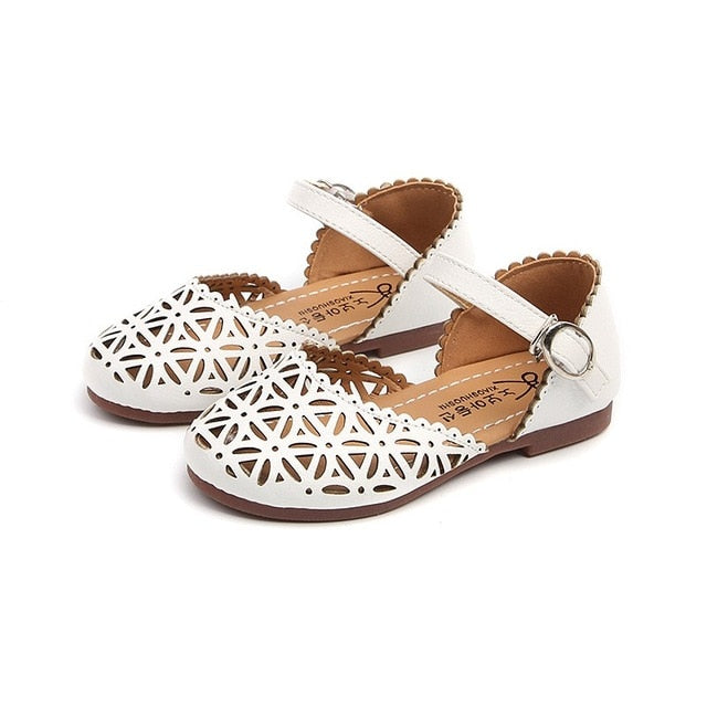 2019 new girls small leather sandals