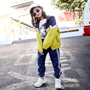 Girl new sports suit Girl sports jacket
