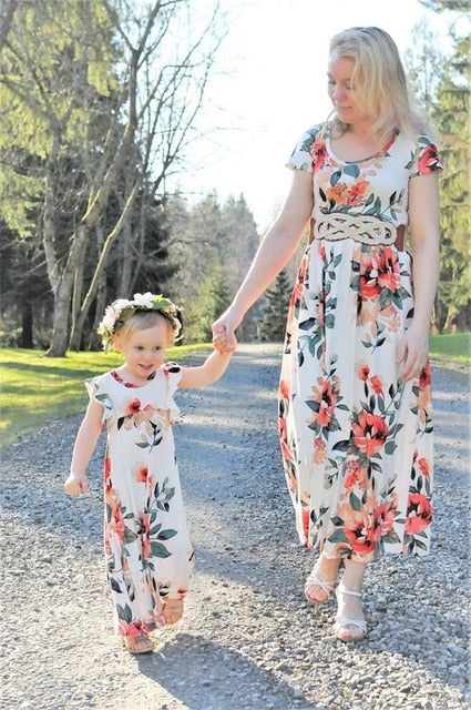 sleeveless mother daughter dresses